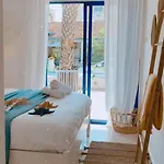 Romy's Cozy One Bedroom Apt Lägenhet *