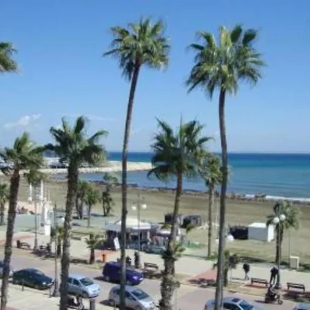 Romy's Cozy One Bedroom Apt * Larnaca