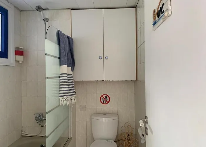 Romy's Cozy One Bedroom Apt *